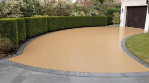  Doddinghurst Common Resin Driveway